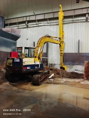 Экскаватор с тремя секциями Рука демонтажа Hyundai R225 на заказ 25T-45T Высокие здания Проект демонтажа Q355B